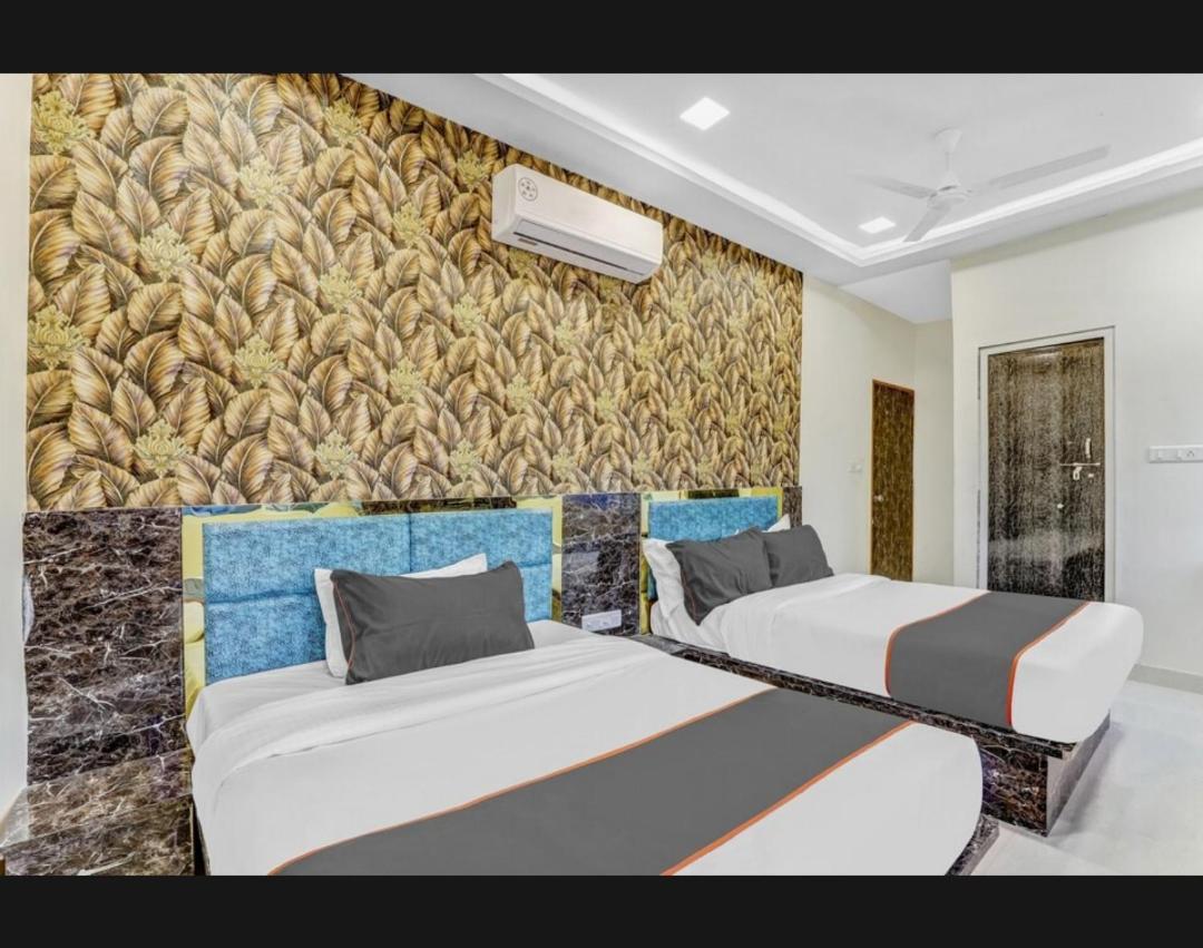 אחמדאבאד Hotel Bhavya Residency מראה חיצוני תמונה